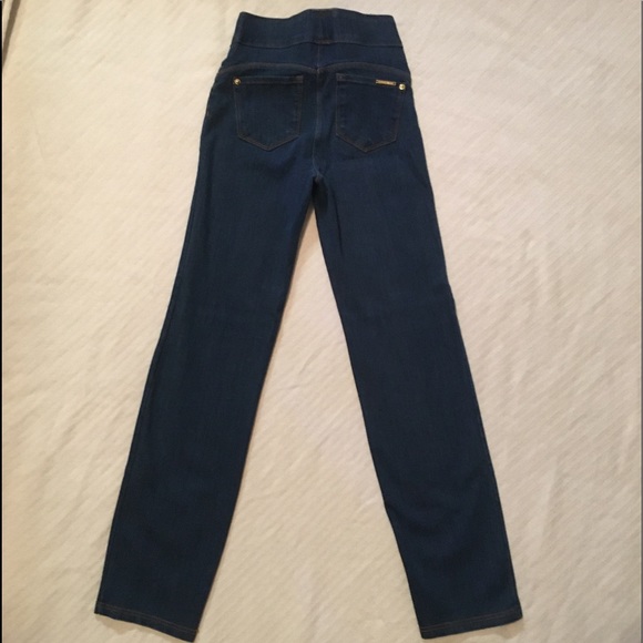 Dark Wash Luxe Denim Jeggings - Picture 4 of 8